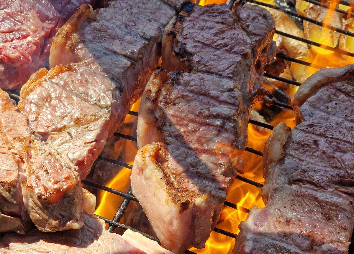 20250405_130637.jpg Fleisch aus Brasilien kommt in der EU nicht mehr auf den Grill. In der Schweiz sieht man das bislang entspannter.
