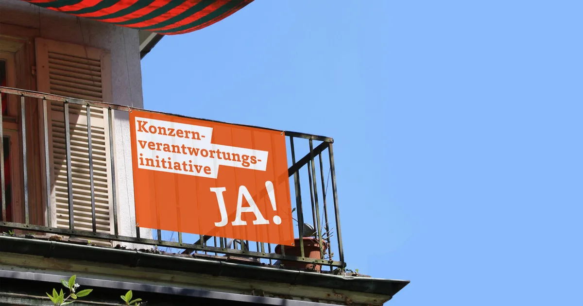 Waren in den letzten Monaten überall zu sehen: Fahnen der Befürworter. (Bild pd)