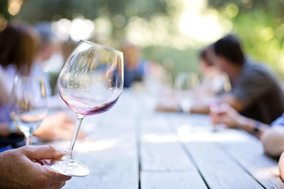 BZ-Akt2-24-Wein-jba-1600px Der Grand Prix du Vin Suisse geht ins Wallis
