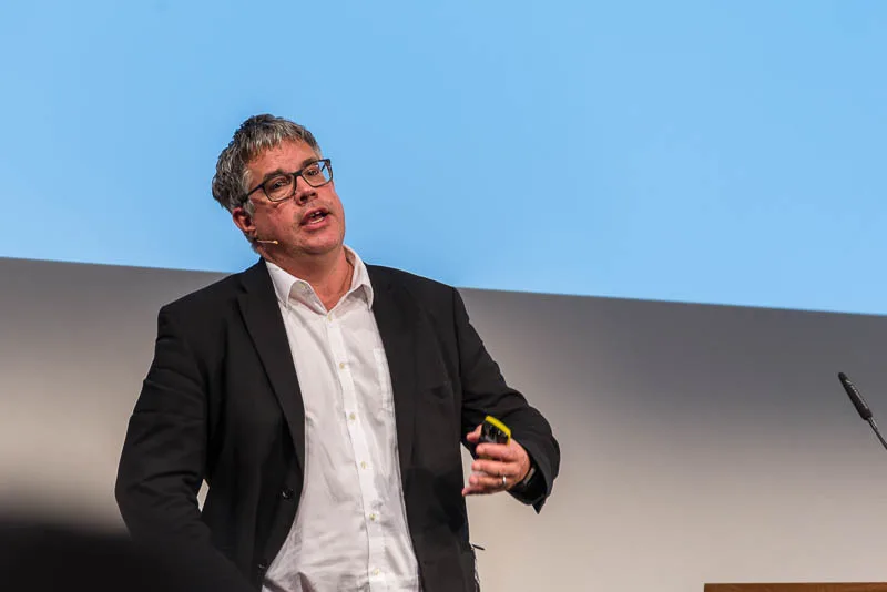 03f414fcb4506a772945022cdb142d80f1745e43 Christian Consoni leitet für die Fenaco-Genossenschaft die Lebensmittel-Industrie. Er sagt, dass Produktinnovationen dann erfolgreich sind, wenn das Timing stimmt. (Bilder hja)