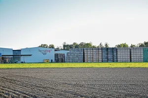 Damit bis zur nächsten Kartoffelernte einheimische Ware zur Verfügung steht, müssen die Knollen über Monate in guter Qualität gelagert werden können. Das macht z. B. die Terralog AG.