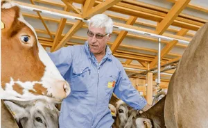 Michael Hässig leitet das Diagnostikzentrum für Nutztiere an der Vetsuisse-Fakultät der Universitäten Bern und Zürich. (Bild Michael Hässig)