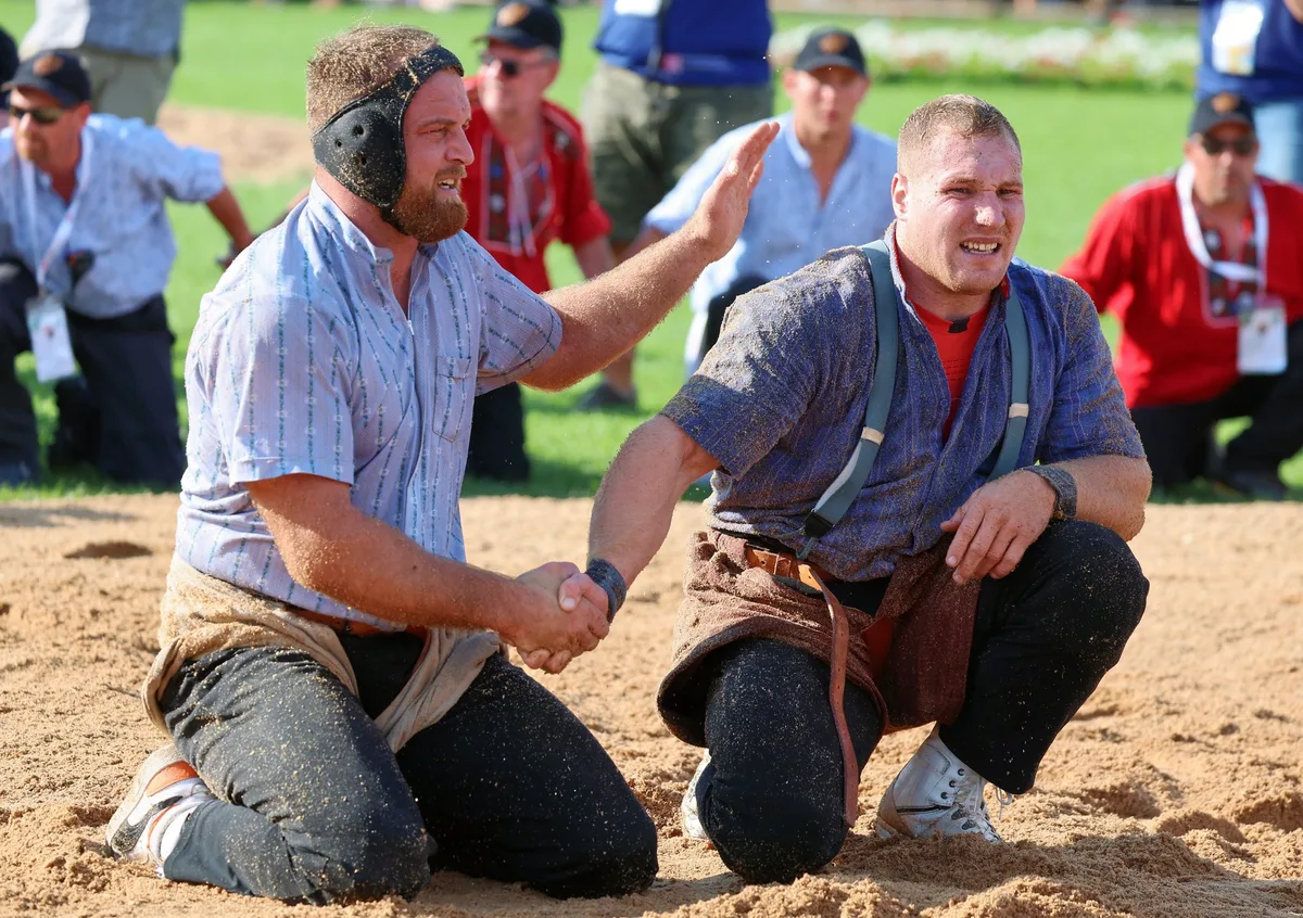 Schlussgang Schwingerkönig Wicki und die starken Bauern
