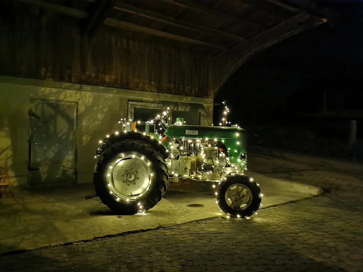Der Steyr 180 a lässt das Oldtimerherz zu Weihnachten erstrahlen