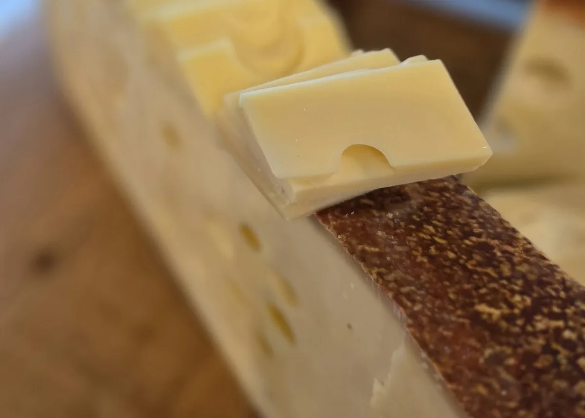 20260129_145710 Milchkrise: «Nicht Überproduktion, sondern Importe sind schuld» – Viral-Post findet Zuspruch bei Bauern