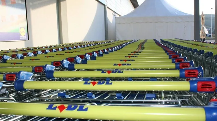 745b5d3fb0a860b0ba0f16ae19531662333b1f57 Lidl betreibt insgesamt mehr als 10'800 Filialen in 29 Ländern. (Bild Hans Rüssli)