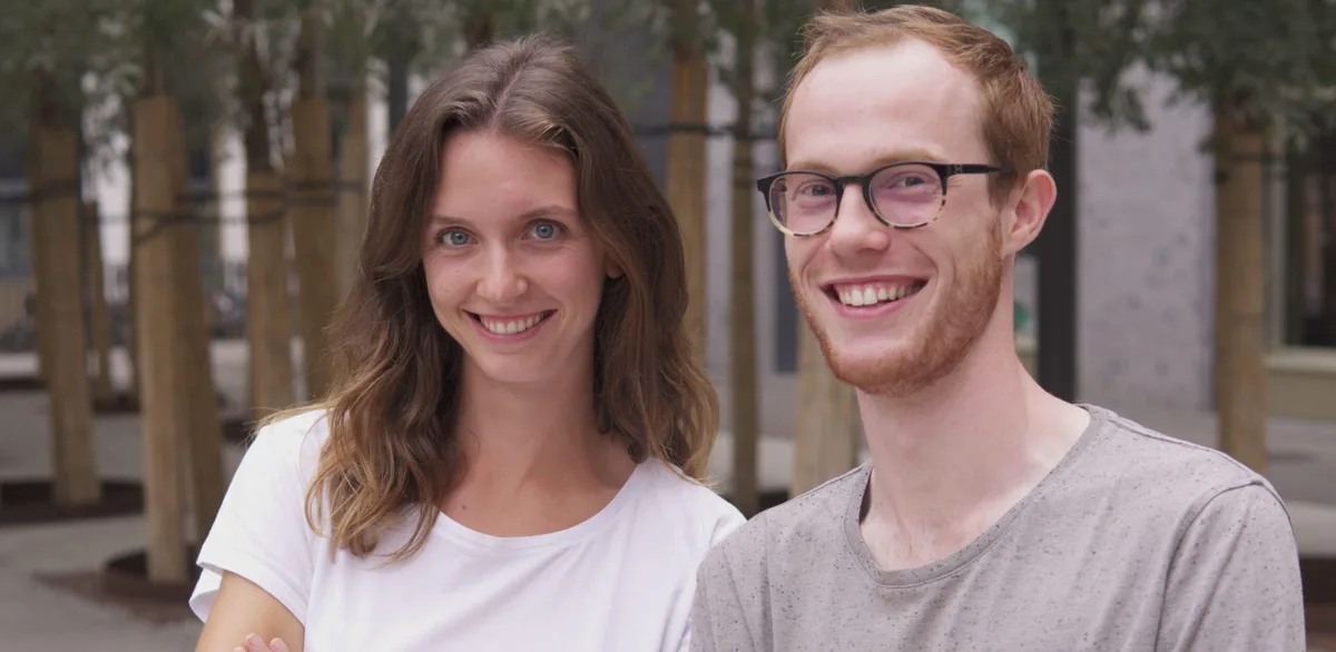68da8b89d42bb61cf5bab9c9f8e646196d794ed4 Anik und Theo gehören zum Gründer-Team von Fyn. Die Studierenden möchten mit ihren regionalen Produkten auch die Unabhängigkeit von Landwirtinnen und Landwirten fördern. (Bild Fyn)