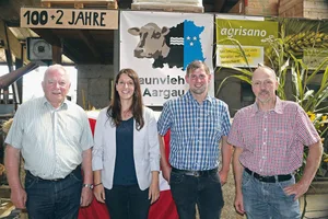 Hans Barmettler, Geschäftsführerin Mirjam Zumbühl, Cyrill Gauch und Hugo Abt (v. l.).