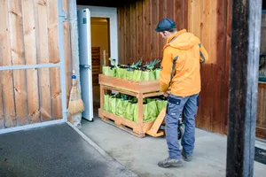 Bestellt werden kann, was Saison hat und aus der Region kommt. (Bilder Buur on Tour/André Ziegler)