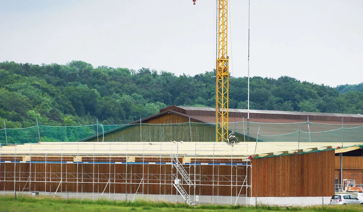 524d29aaba50cfc589ef9a71d6f6386487806954ac14bb973bf83599456d6412 Massive Kostensteigerung von Baumaterialien: Es wird empfohlen, mit dem Bauen zu warten