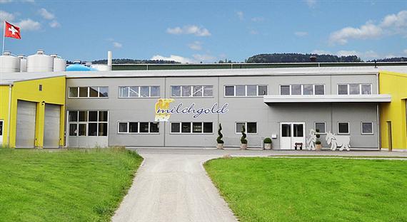 Die Freiämter Käserei in Auw AG vermietet das Gebäude und die Infrastruktur an die Milchgold Käse AG und an die Milchgold Handels AG. (Bild zVg)