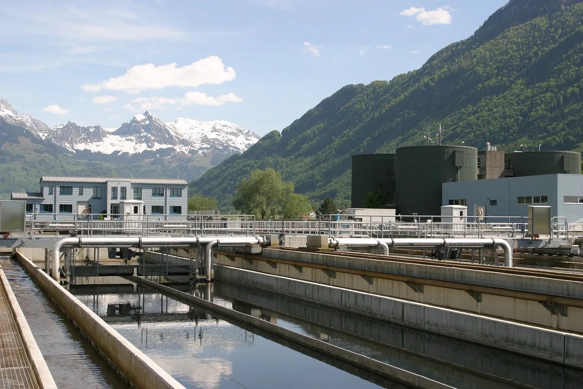 bfc3b2ca5875ceb7e7a7357fa1efca33dc28463f Rund 15'000 Tonnen Phosphor gehen in der Schweiz jedes Jahr über das Abwasser verloren. (Bild Pixabay)