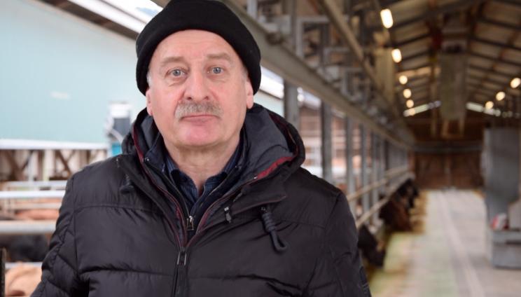 Hans Rüssli berichtet monatlich von der Lage auf dem Schweizer Schlachtviehmarkt. (Bild Screenshot Youtube)