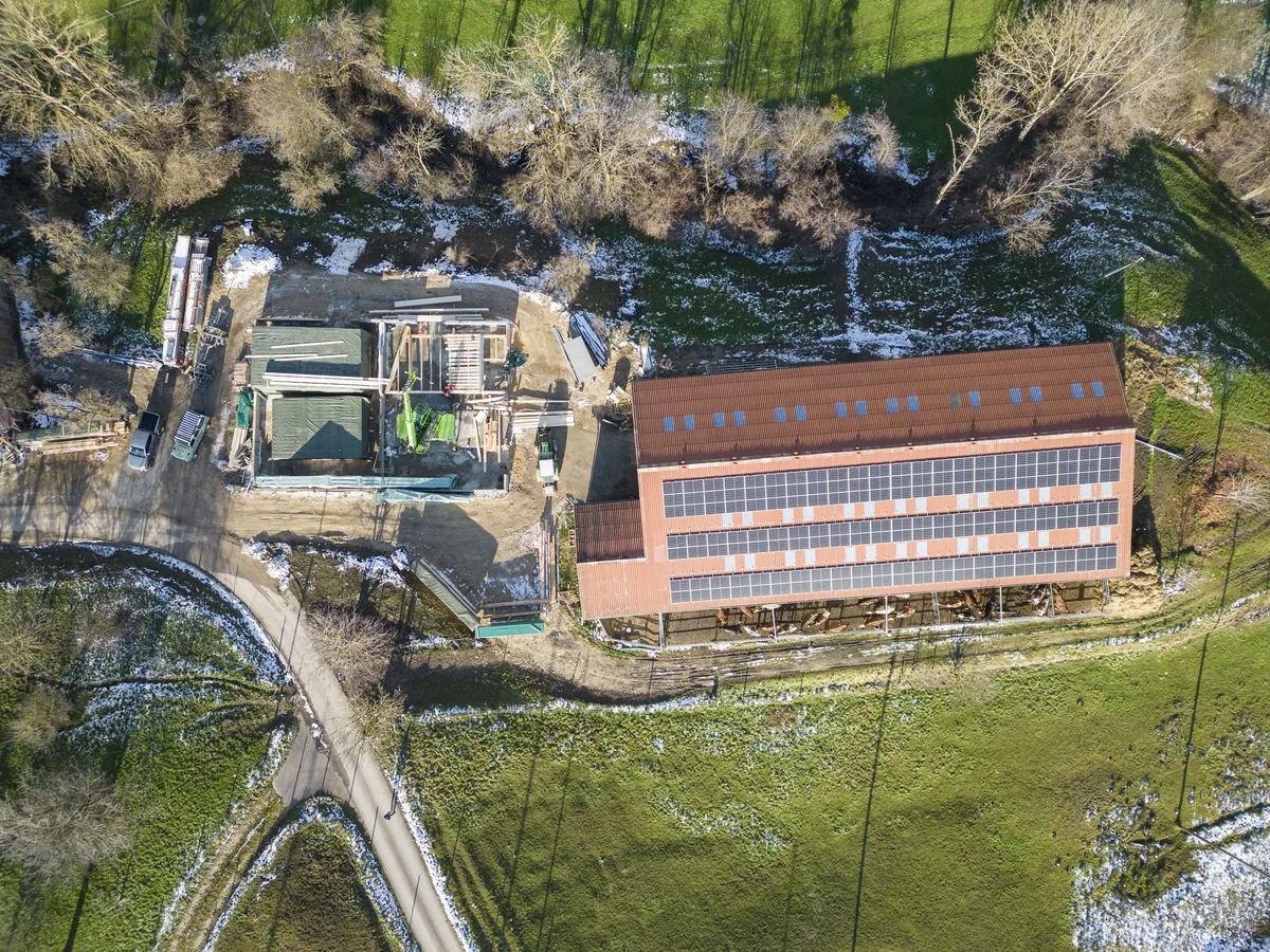 Der finanzielle Zustupf der Schweizer Berghilfe an Solaranlagen ist begehrt