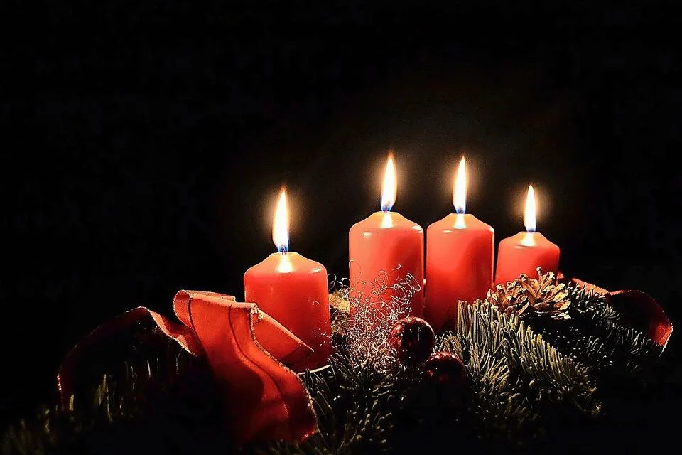 32cc75696fcfa90177e846473f3b3b872d73f82bcd048d1f03586fe58bca46dc Schön, aber gefährlich. In der Weihnachtszeit ereignen sich in der Schweiz bis zu fünfmal mehr Brände als im Rest des Jahres.