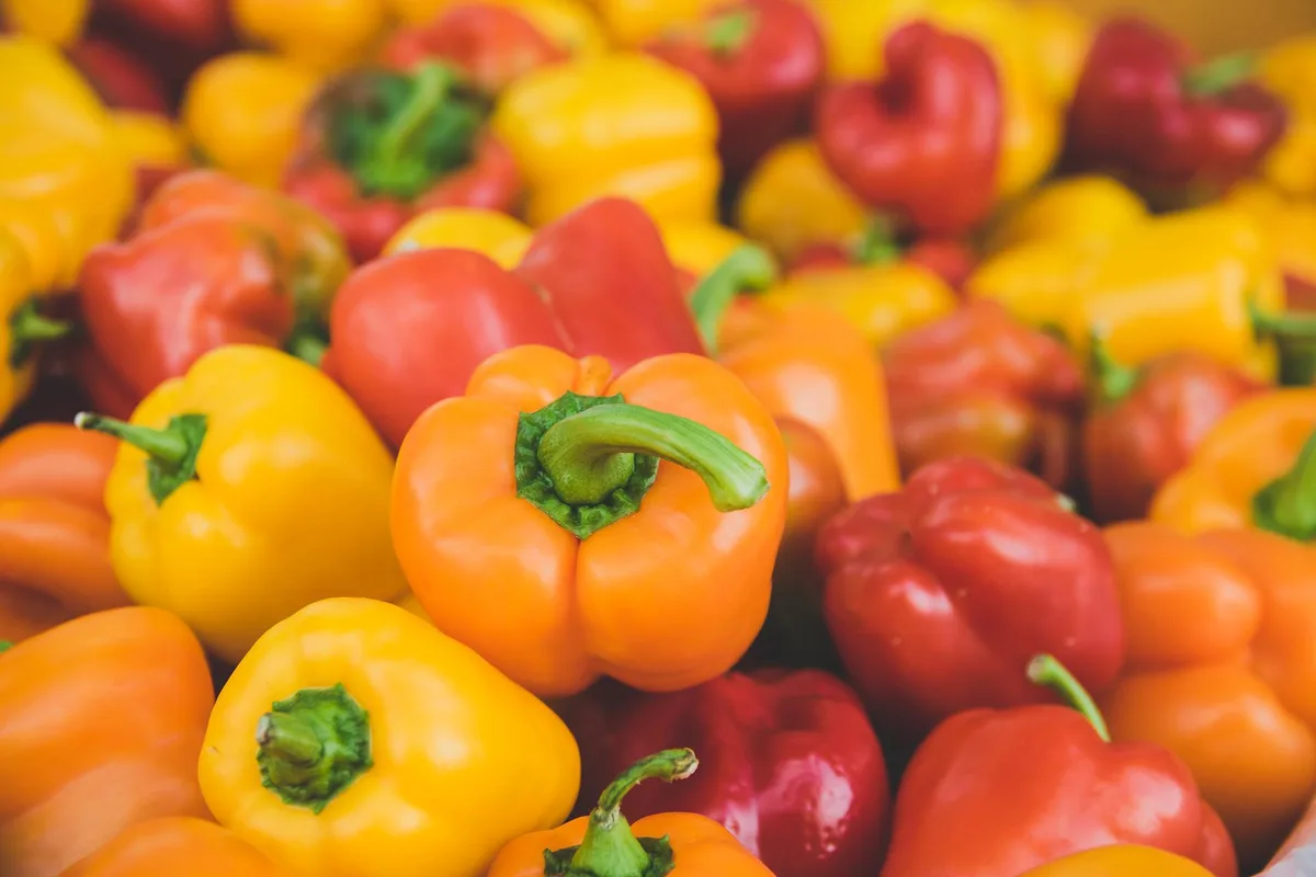 hd-wallpaper-gcf601ebaa_1920 Die Peperoni bietet Vitamine en masse