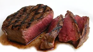 Ein gutes Stück Fleisch: Die nächste Generation macht den Verkauf nicht einfacher. (Bild Archiv)