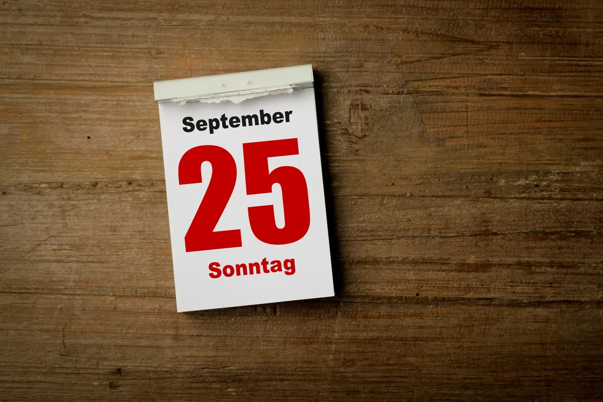 Kalenderblatt mit dem Datum 25. Seotember