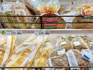 Zukünftig soll bei Brot und Backwaren im Offenverkauf klar ersichtlich sein, ob die verwendeten Rohstoffe aus Schweizer oder ausländischer Produktion stammen. (Bild Katrin Erfurt)