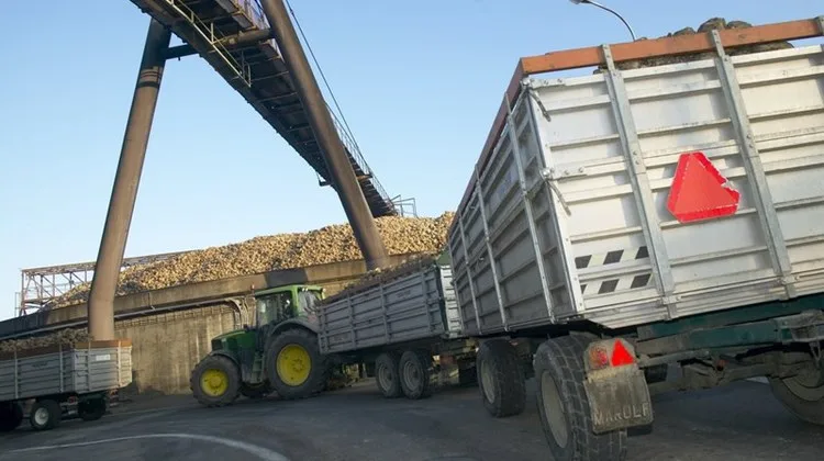 18c2be2acb3e7897d1e940171b82843531c5d35f Bestätigt wurde die bisherige Einschätzung, dass in beiden Werken die Verarbeitung erst nach Weihnachten abgeschlossen wird. (Symbolbild BauZ)