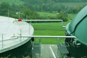 Die landwirtschaftliche Biogasanlage der Biogas AG Fricktal in Kaisten (Kanton Aargau).