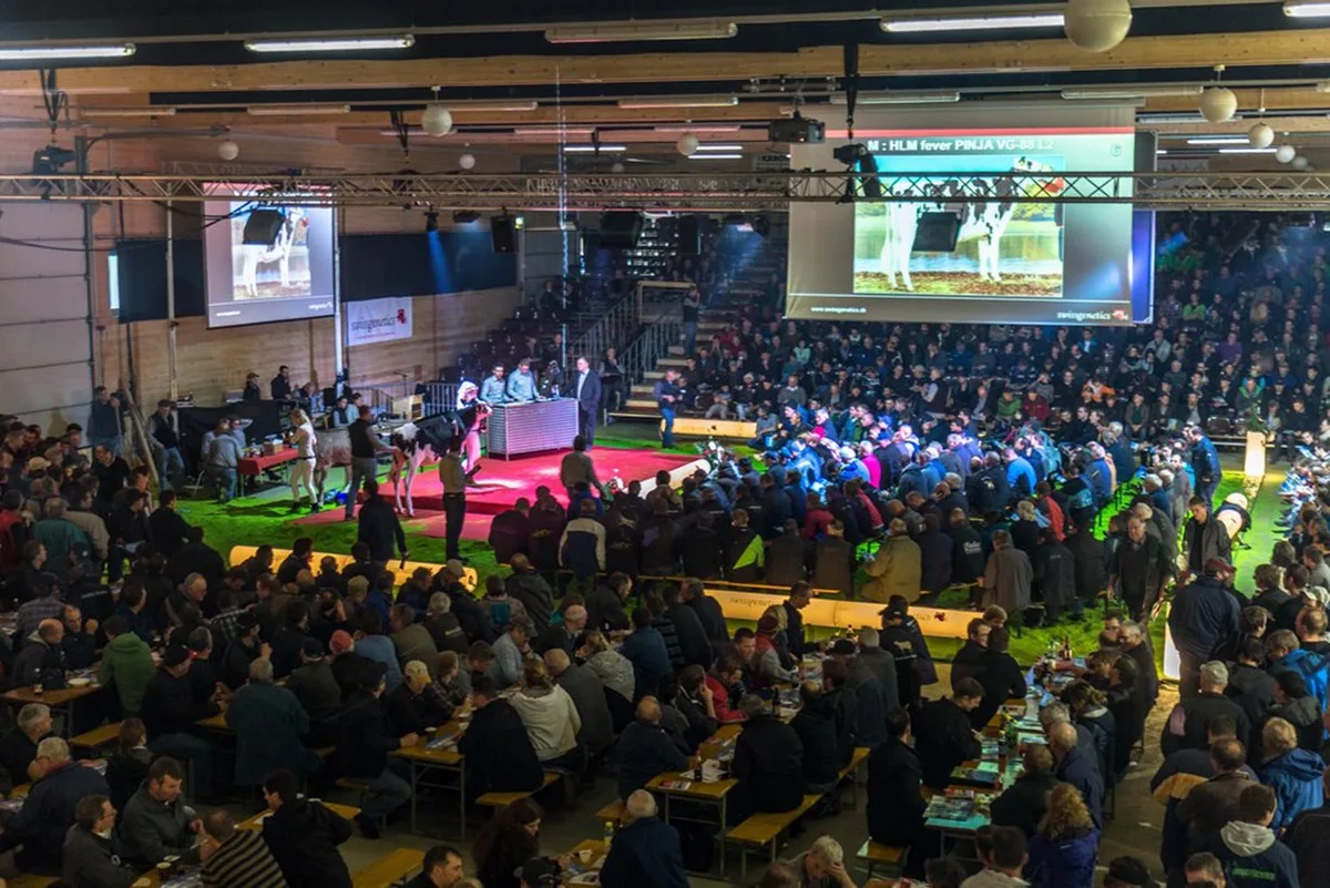 6511a79bf8168080e63eee18a15ddd78aed16af1 Eindruck der Top Sale an der EXPO Swissgenetics 2015. (Bild zVg)
