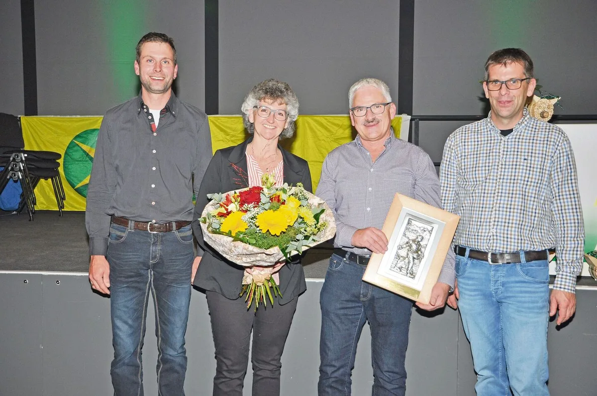 4c80c75d92e333352292409f9f1e63bf9762a01891cbe7d41088a0358a1c9e2f Die Landi Sursee lud zum «Buure Obig»