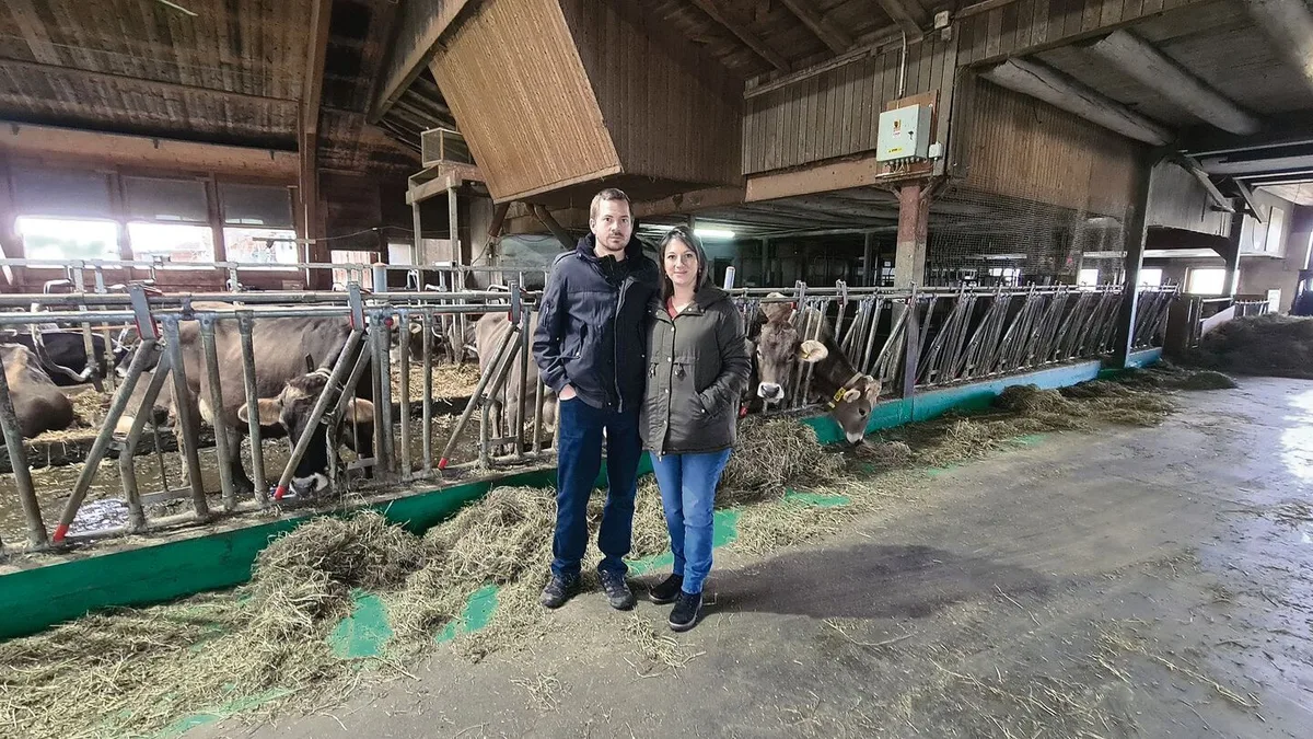 e0a757bcabfaa1f7d02c158d6a673b7fd65088864a2037b0ee0980b439271e4e Silvia Moggiani und Samuel Helfenstein haben den Überblick, was «Dein» und «Mein» ist – kein Zeichen von Misstrauen, sondern kluge Vorsorge.