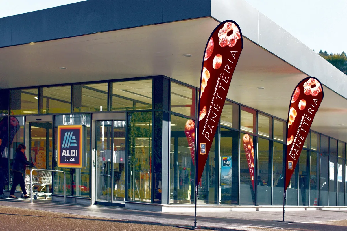4f98d429562aa9c4088837e32c93c3d50f302560 Auch Aldi profitierte von der Coronakrise und konnte neue Stellen schaffen. (Bild Aldi Suisse)