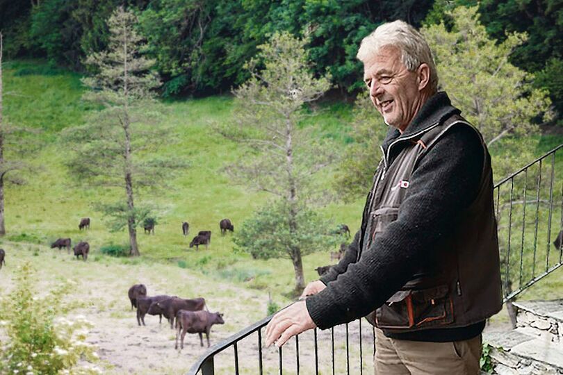 Peter Hunkeler züchtet seit 2012 reinrassige Wagyu-Rinder und hat sich inzwischen eine stattliche Herde aufgebaut
