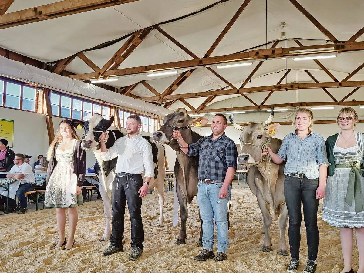 7515f28b0264233383a138b66ea250e8f385a0170554750f052cc6c8f0a524a1 Traditionelles und Modernes an der Zuger Open Expo