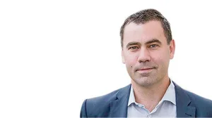 «Die Poulet- und Eierproduktion würden durch die Massentierhaltungs-Initiative in Frage gestellt», sagt Martin Rufer. (Bild pd)