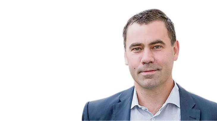 7dfbb353e2a2108378cb77a297a0f842ddf280fd «Die Poulet- und Eierproduktion würden durch die Massentierhaltungs-Initiative in Frage gestellt», sagt Martin Rufer. (Bild pd)