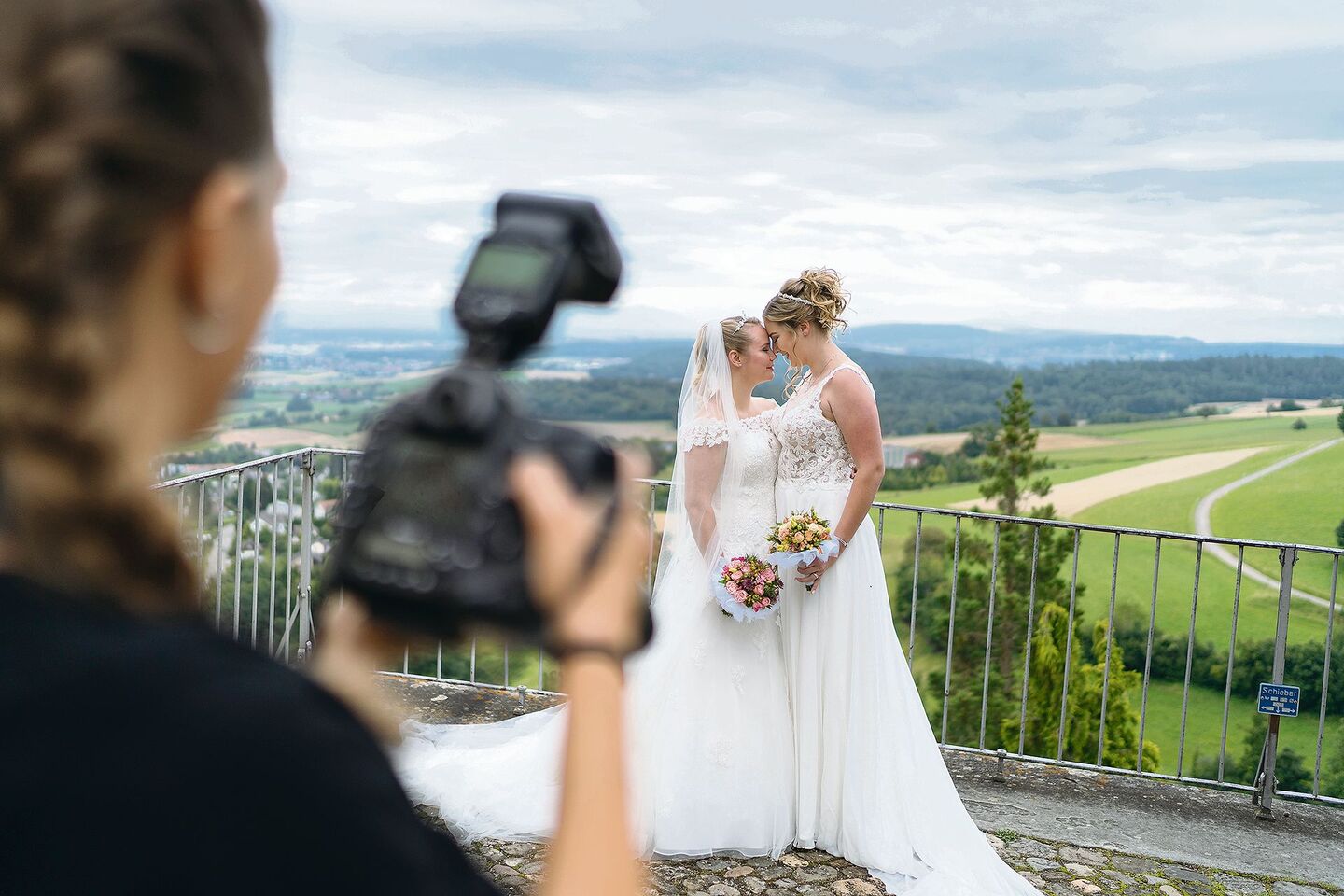 Gleichgeschlechtliche Paare dürfen in der Schweiz ab dem 1. Juli 2022 richtig heiraten. In der Landwirtschaft spricht man eher selten über Höfe von Lesben, Schwulen oder Transmenschen, aber es gibt sie.