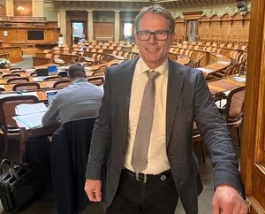 Martin Hübscher hat seine erste Nationalratssession hinter sich. Er nimmt für die SVP Einsitz in der WAK.