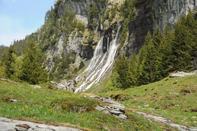 6b629fa0b8aa580e0c46574af981b4309c4ec9a3 Mit dem Klimawandel und den schmelzenden Gletschern wird Wasser im Alpenraum immer mehr zur Mangelware. (Symbolbild BauZ)
