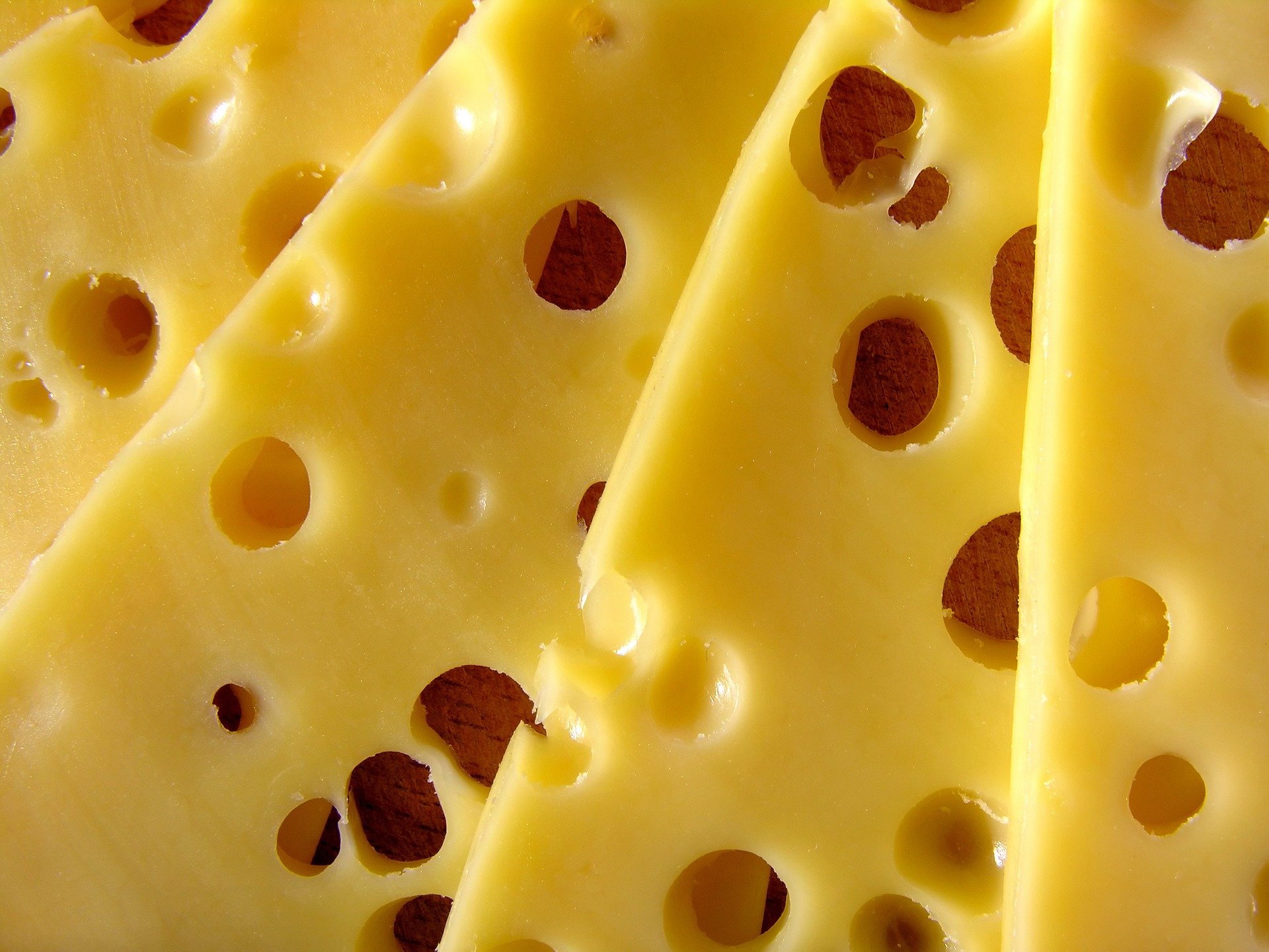 Der Käse mit den Löchern: Emmentaler im In- und Ausland