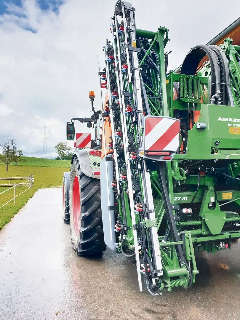 Wer sich für welche PSM ein Zulassungsgesuch leisten kann, bestimmt mit, was auf dem Feld gespritzt werden darf.