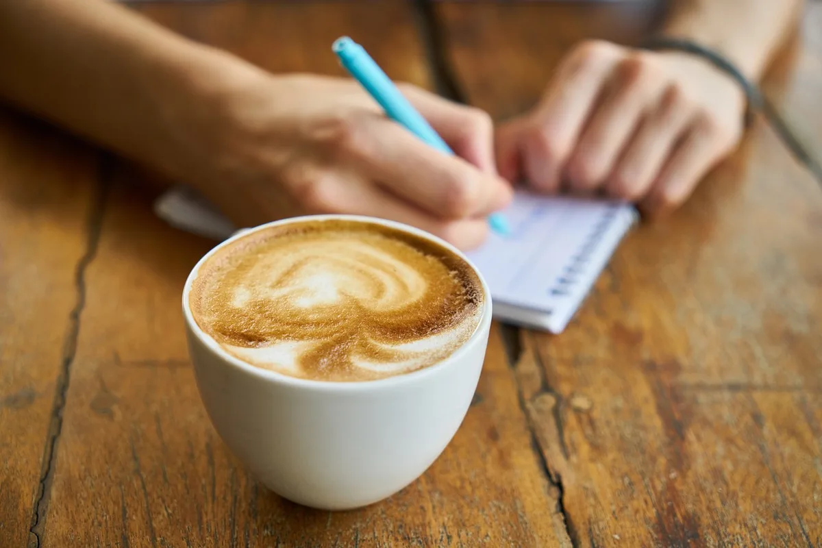 c984eb9adaf18a8fbd2254ffee05600445472e43 2,9 Tassen Kaffee trinken Herr und Frau Schweizer im Schnitt pro Tag. (Bild Pixabay)