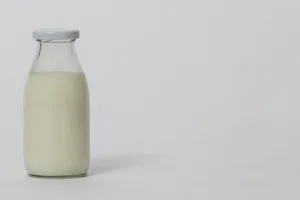 Auch direkt vermarktete Milch muss gemeldet werden. (Bld: Tim Reckmann / pixelio.de)