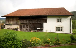 Das Maison Heidi liegt in Souboz im Berner Jura auf 850 Meter über Meer. (Bild zVg)