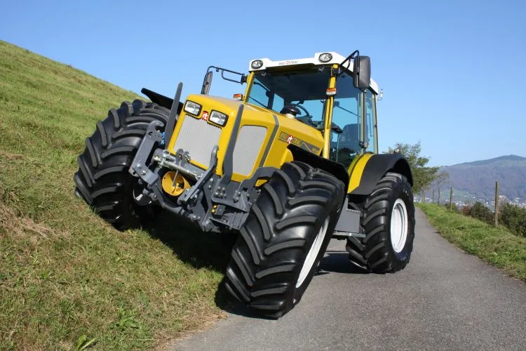 2dedeae235be9b375832121c3c801278e4b633f9 Unser grosser Traktorenwettbewerb ist beendet.