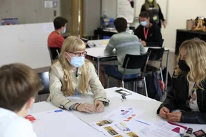 Schüler und Schülerinnen aus Ostschweizer Berufsfachschulen und Mittelschulen suchten an der diesjährigen eBusiness Challenge nach neuen Lösungen für die Landwirtschaft.