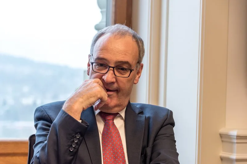 73d298e5ea0649ccb74d018147e8a1403abe9af9 Mit der Bewältigung der Corona-Krise steht Bundespräsident Guy Parmelin kein leichtes Amtsjahr bevor. (Bilder BauZ)