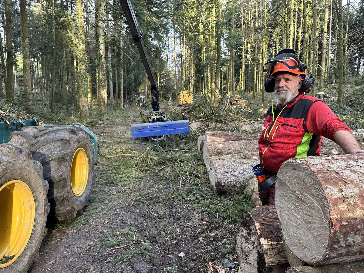 Paul_Baggenstos_im_Meggerwald Waldwirtschaft: Holzen wäre jetzt nötig – und es würde sich finanziell lohnen