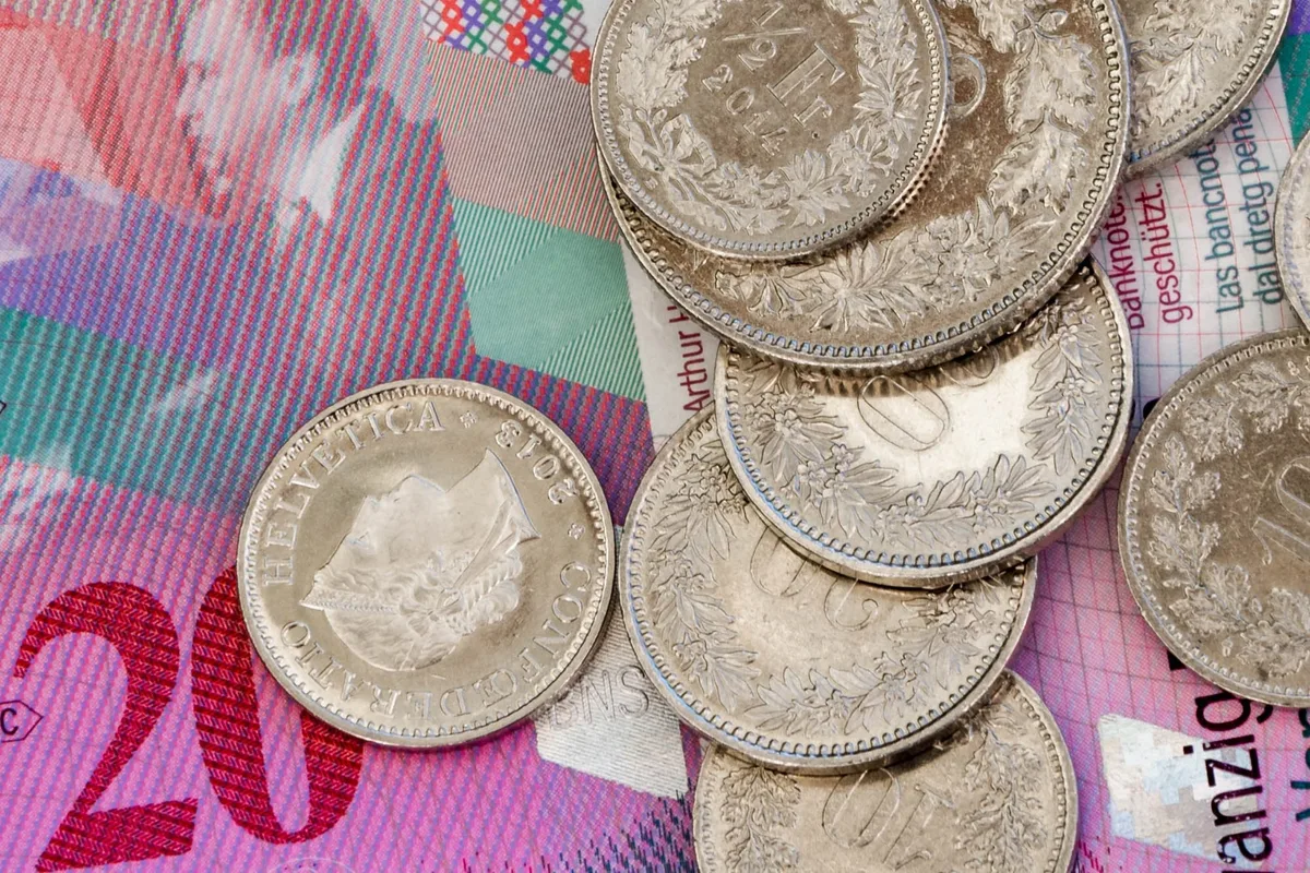 silver-1704039 Das sind die neuen Richtlöhne für Angestellte in der Landwirtschaft