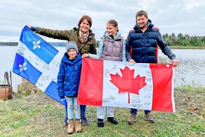 In der neuen Heimat Kanada angekommen: Tamara und Adrian Steinmann mit den beiden Töchtern Julia und Laura.