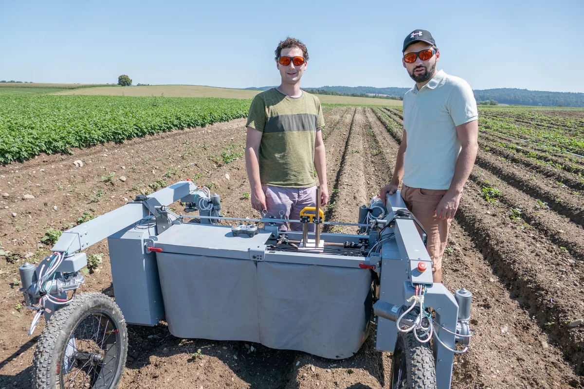 caterra5 Laserroboter kämpft gegen Unkraut