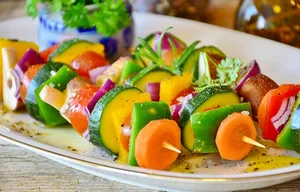 Um das Klima zu schonen und etwas für seine Gesundheit zu tun, müsse man nicht vegetarisch oder vegan leben. (Bild Pixabay)