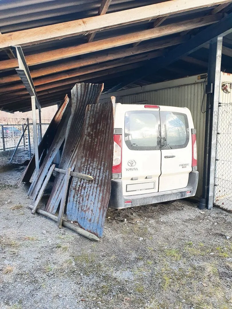 1a78d59d7cb33fe8487ff96bd1cdb462a41c656457233dcb4753397abd6db633 Wurde ein Bauernauto beim Bankraub in Biglen benutzt?